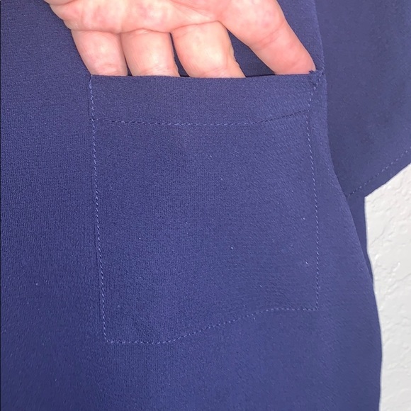 BNWOT Taylor & Ellie navy blue sheer top - Picture 2 of 4